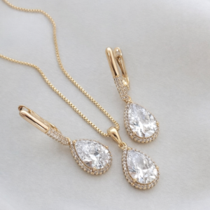 Crystal Glow Pendant Set