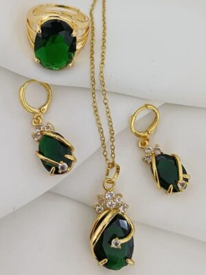 Noor-e-Parisa Elegance Set